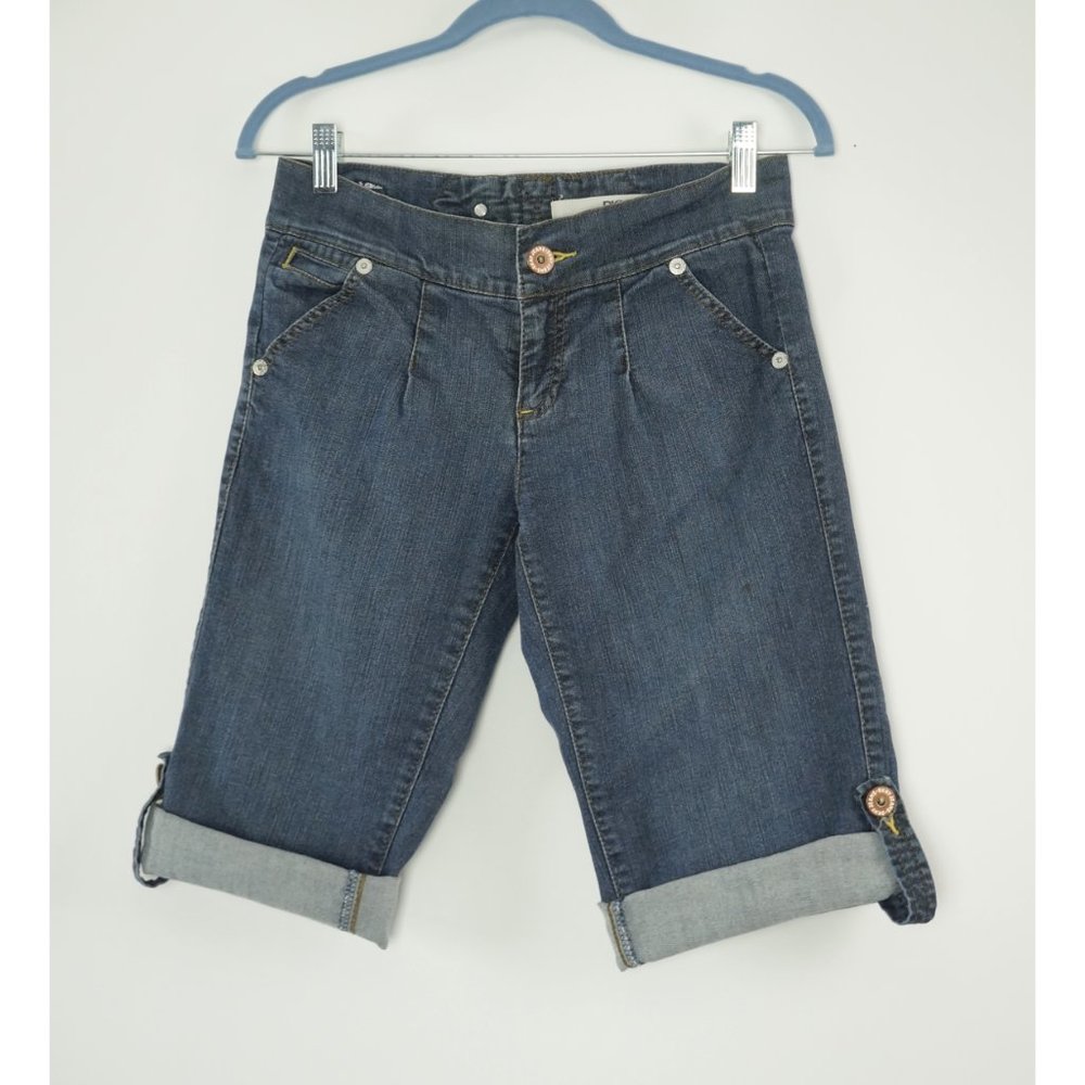 DKNY Jeans Shorts, Rolled cuffs